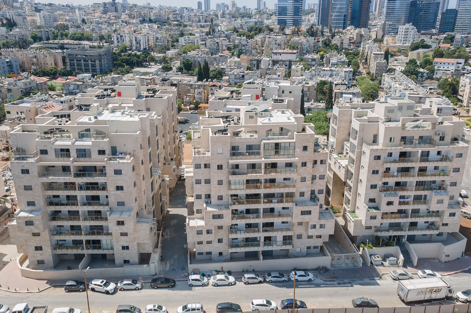 צמרת הצעירים